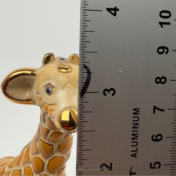 Rinconada De Rosa Mini Giraffe Figurine Gold Accents Uruguay Signed 3.5” - Picture 8 of 10
